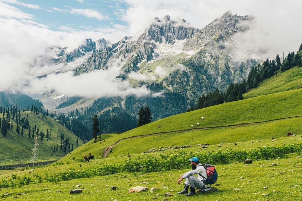 PUJA KASHMIR GROUP TOUR 2026 — KASHMIR tour package