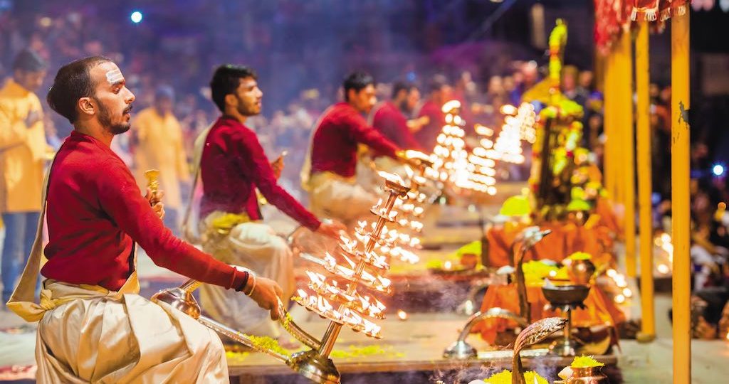 dashashwamedh ghat evening ganga aarti